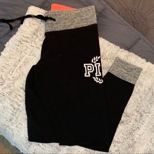 Victoria secret yoga pants 💗